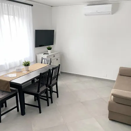 Appartement Csatari Haz - *